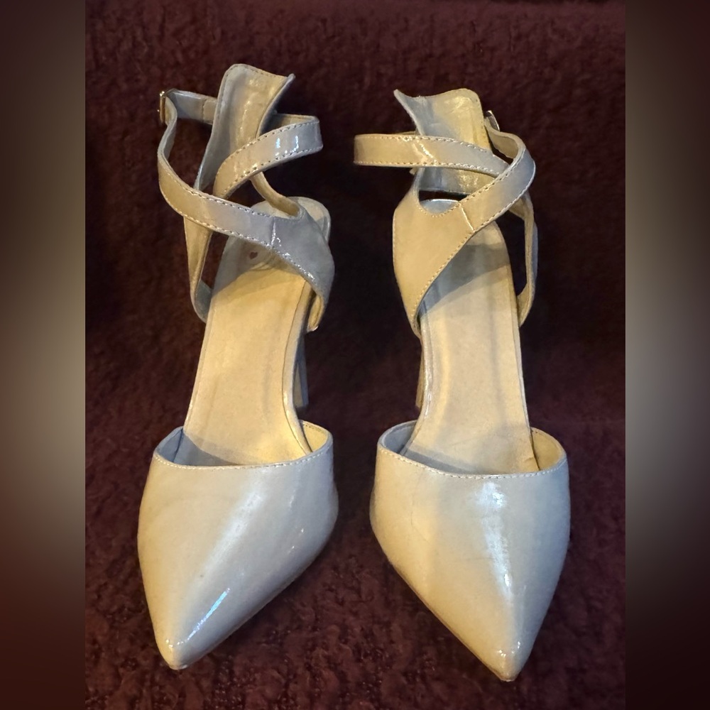 Elegant Cream Women's Heels